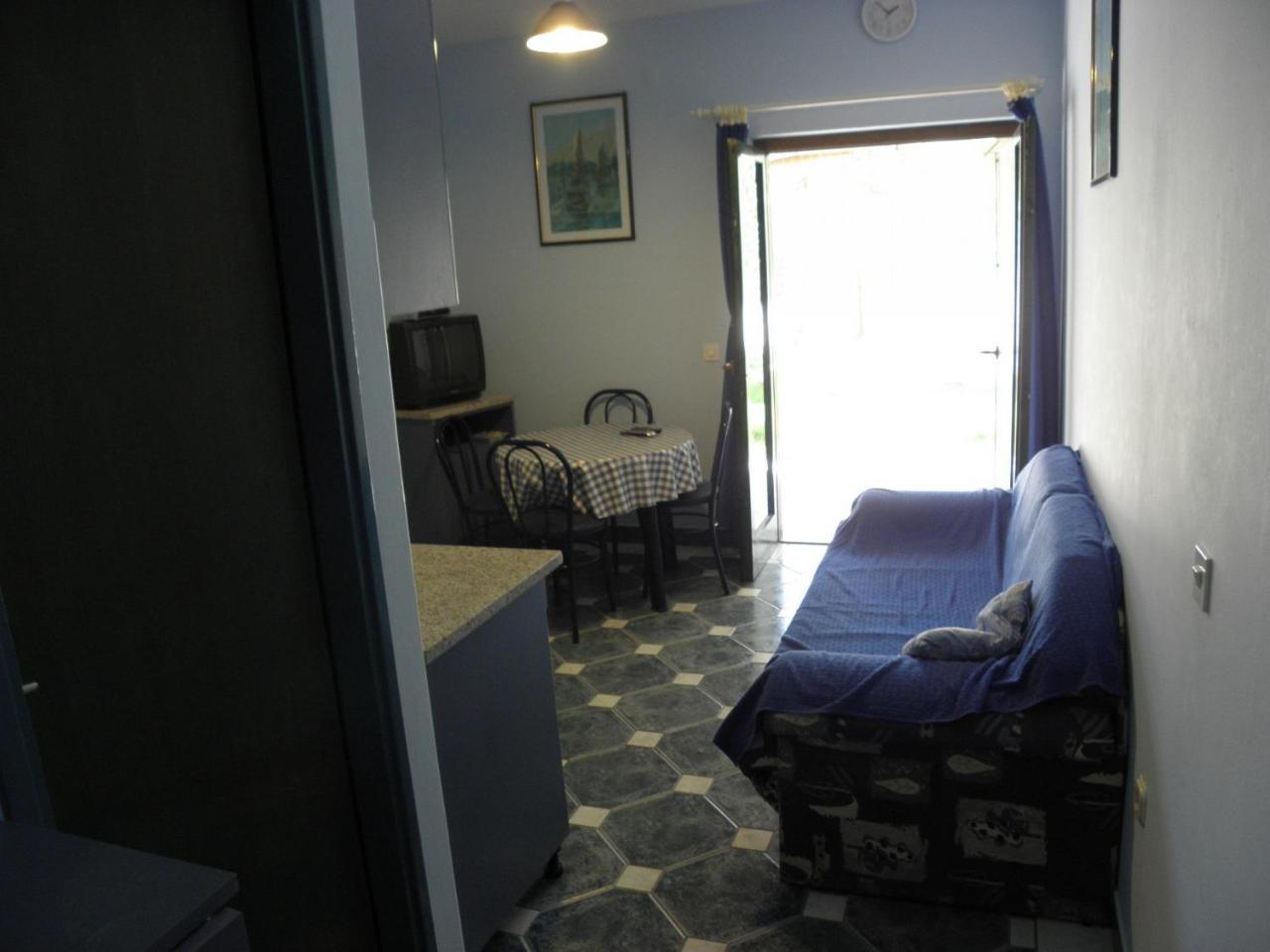 Apartments Brane - 180M To The Sea Vrsi Zewnętrze zdjęcie
